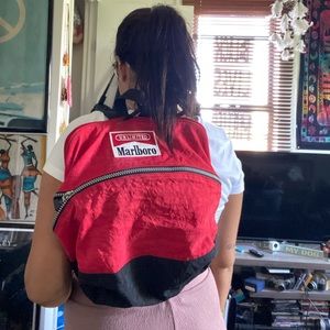 VintAge backpack!